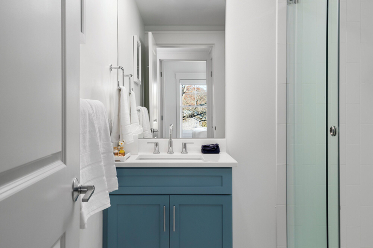 Bathroom 3, Island House Newport, Newport