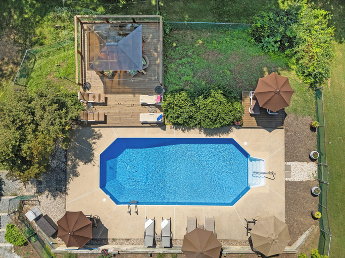 Sport & Beauty 2, Steeles Tavern Manor, Rockbridge