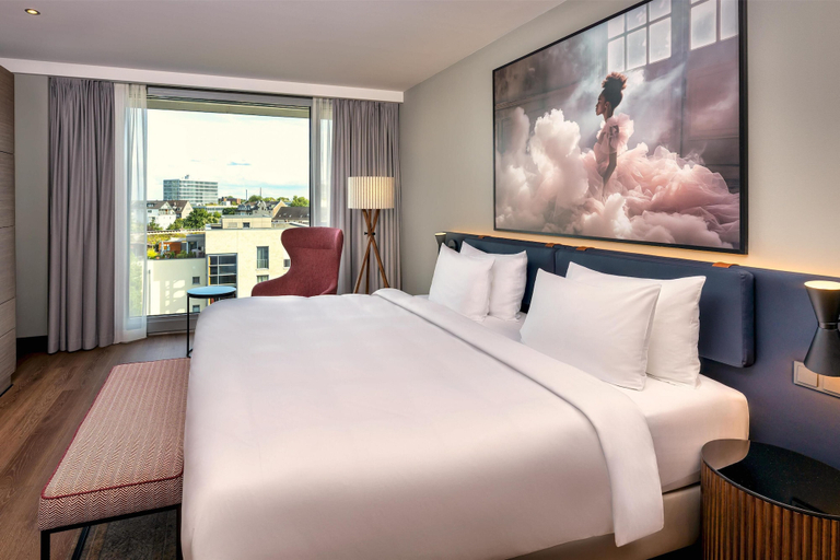 Bedroom 2, Radisson Blu Media Harbour Hotel, Düsseldorf, Düsseldorf
