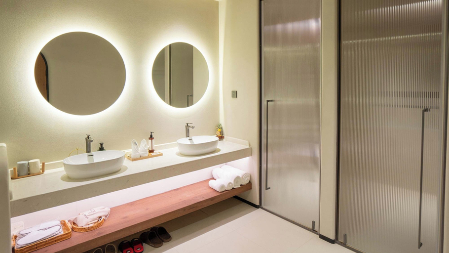 Bathroom 3, Beifei Garden Majestic Great Wall View, Beijing