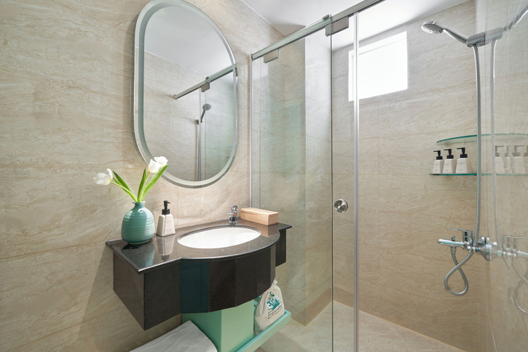 Bathroom 5, Silverland Sil Hotel and Spa, District 1