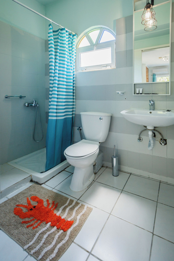 Bathroom 5, Velendzas Holidays, Ionian Islands