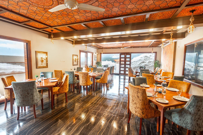 Food & Drinks 5, Zen Luxus Royal Serene Resort, Malakand