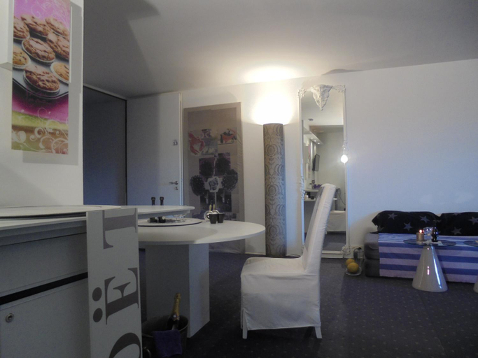Bathroom 3, Pallazzo Alfonso, Städteregion Aachen