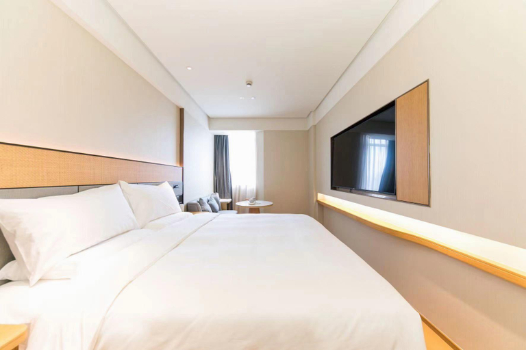 Bedroom 3, Ji Hotel Shanghai Hongqiao Maotai Road, Shanghai