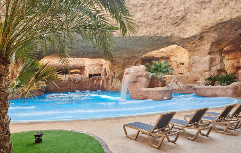 Sport & Beauty 2, Hilton Salwa Beach Resort & Villas, Al Rayyan