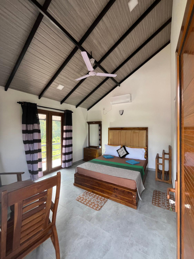 Bedroom 3, Royal Crown Residence Hotel , Kaduwela