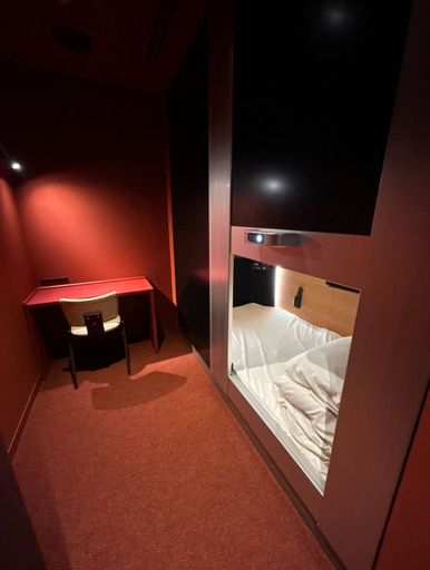 Bedroom 3, Capsule inn Osaka - Caters to Men, Osaka