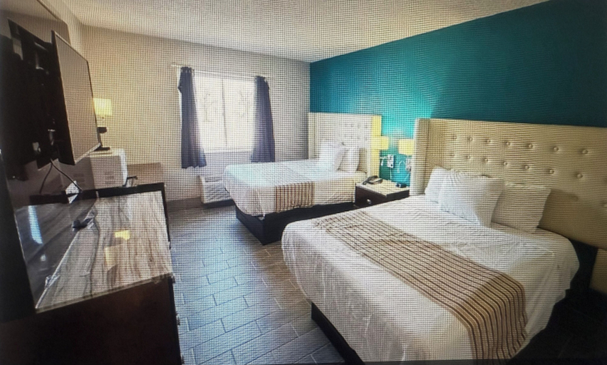 Bedroom 4, Rodeway Inn Bloomington - Normal West, McLean