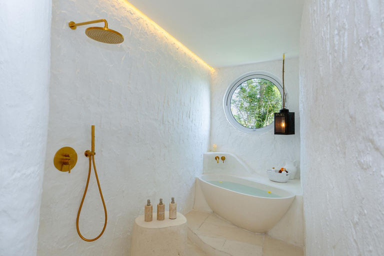 Bathroom 5, Gravity Boutique Hotel, Badung