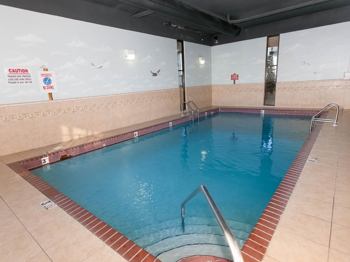 Sport & Beauty 4, Phoenix III 3124, Baldwin