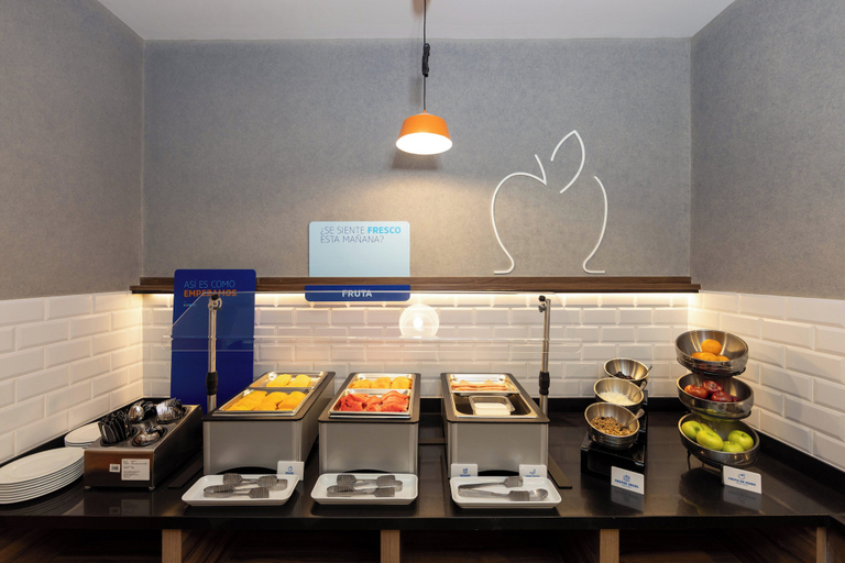 Food & Drinks 5, Holiday Inn Express & Suites Hotel Mazatlan by IHG, Mazatlán