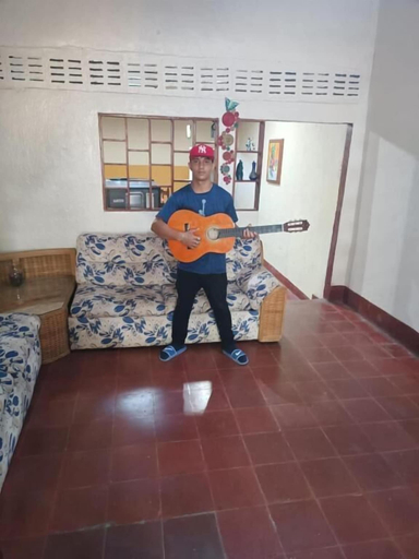 Others 5, Casa Las Graditas, León