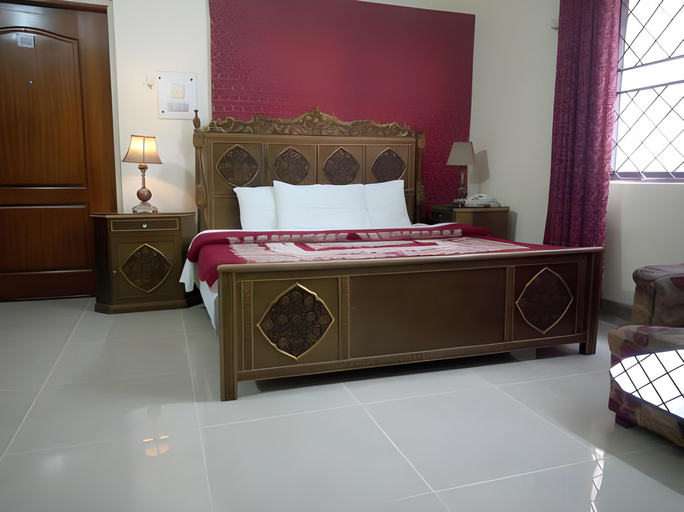 Others 3, Royal Continental, Islamabad