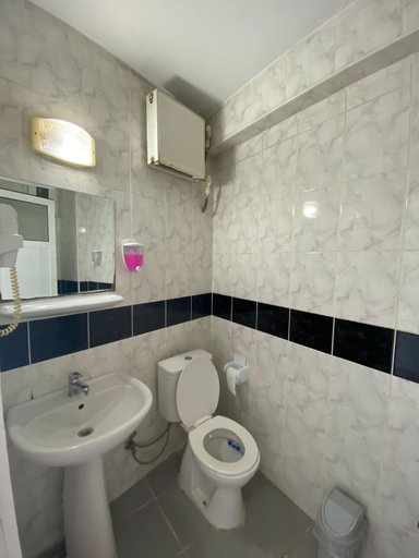 Bathroom 5, Ay Otel 2, Antalya