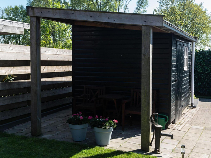 Garden, Modern Comforts of This Home in Paesens, Dongeradeel