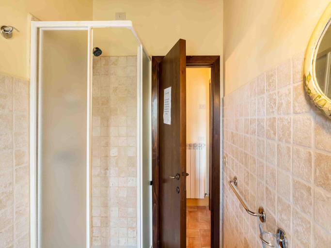 Bathroom 3, Relaxing Retreat with bike access, Macerata