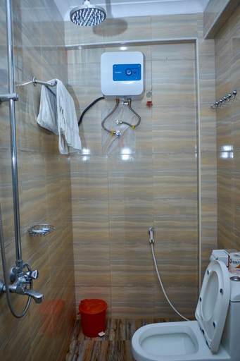 Bathroom 5, Elanacha Hotel, Arusha