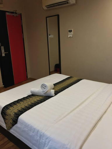 Bedroom 2, M Boutique Inn , Miri