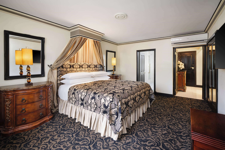 Bedroom 3, Terra Nova, BW Premier Collection