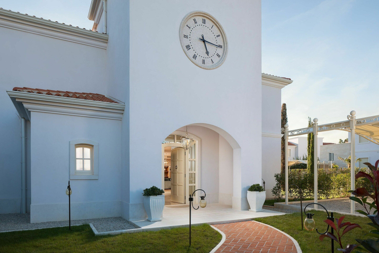 Exterior & Views, 4-bed Villa With Pool in Vabriga, Poreč