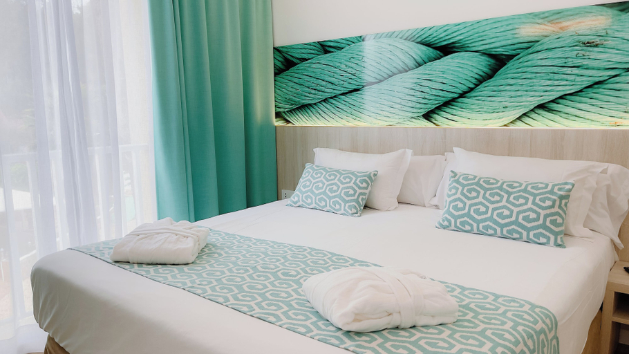 Bedroom 3, Comitas Floramar, Baleares