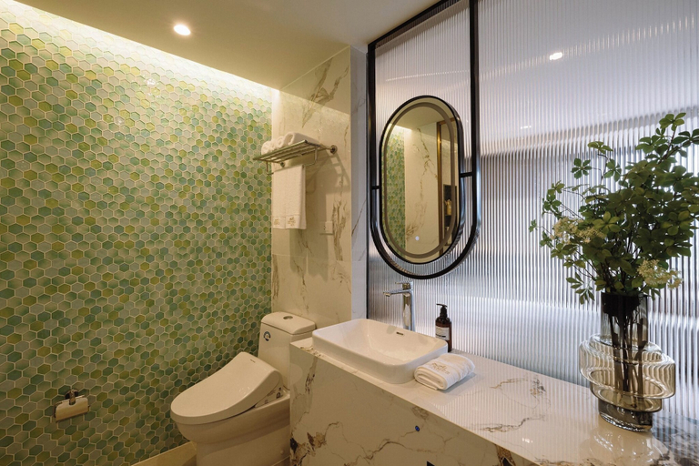 Bathroom 4, Cha Chiangmai Luxury, Muang Chiang Mai
