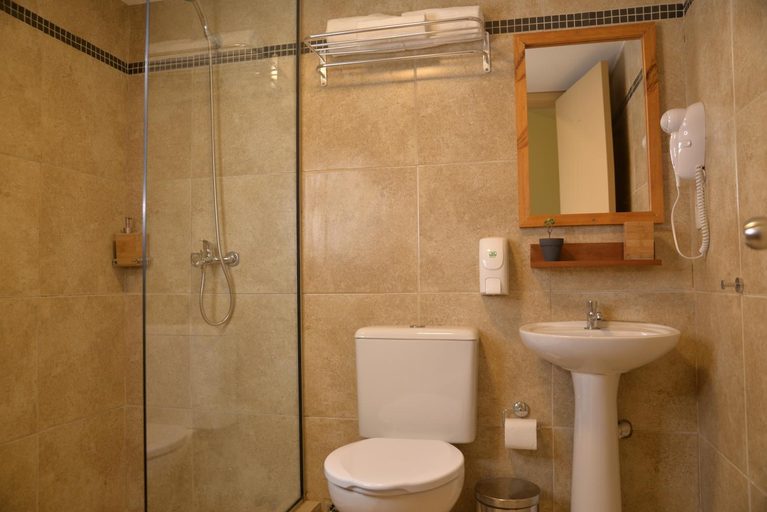 Bathroom 3, TAS D VIAJE Suites - Hostel Boutique, n.a351