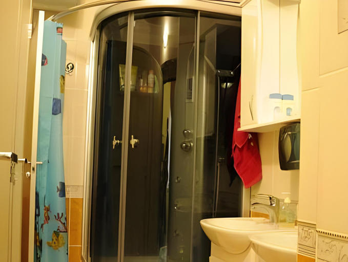 Bathroom 4, Crona SPA Karpaty, Drohobyts'kyi