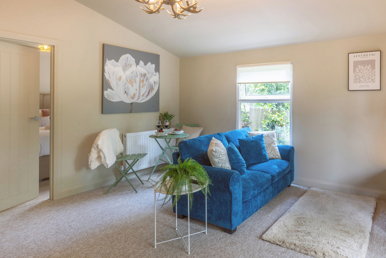 Living area 5, The Hideaway Lower Shockerwick Lodge, Bath and North East Somerset
