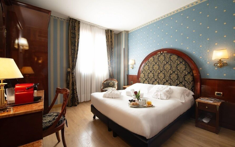 Bedroom 3, Hotel Vittoria, Milano