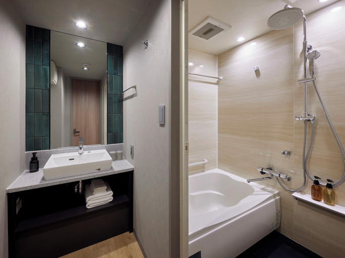 Bathroom 5, Minn Gion, Kyoto
