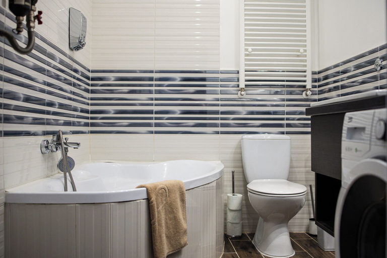 Bathroom 3, Venus Apartments - Dohany Street I, Budapesti