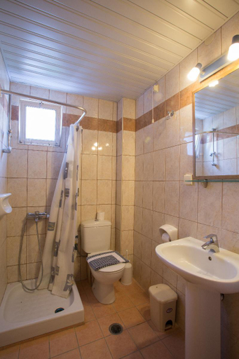 Bathroom 5, Gouvia Hotel, Ionian Islands