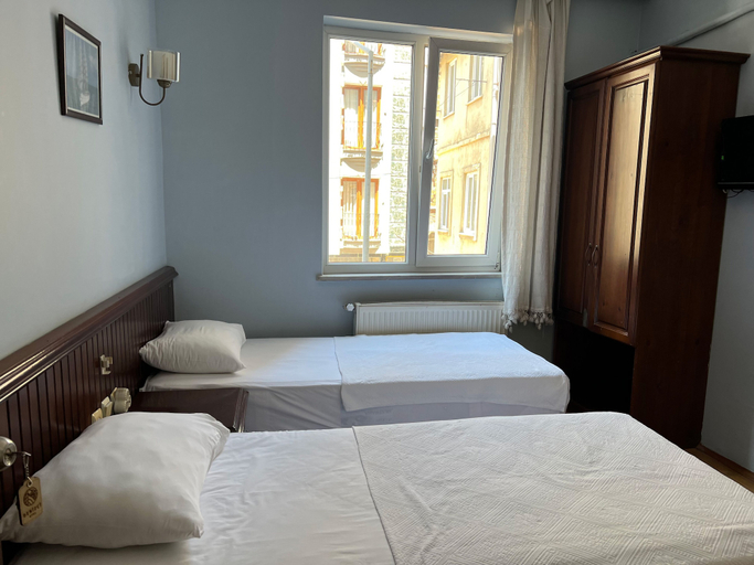 Bedroom 4, Denizci Hotel, Merkez