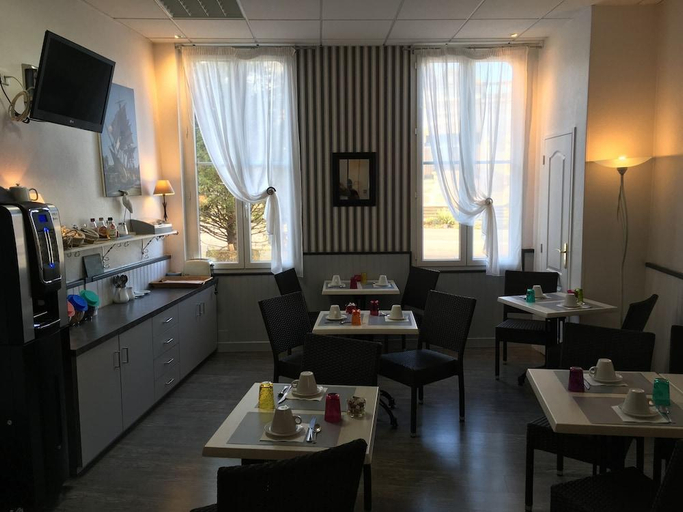 Food & Drinks 5, Cit' Hotel de France, Charente-Maritime