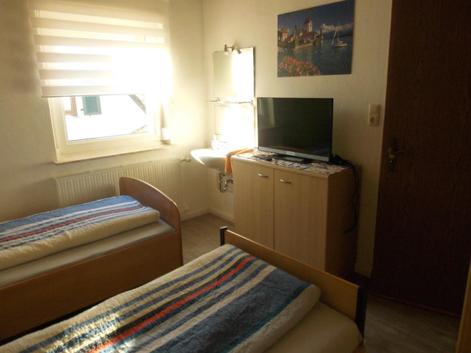 Others 2, Ferienwohnung am Brunnen, Miltenberg