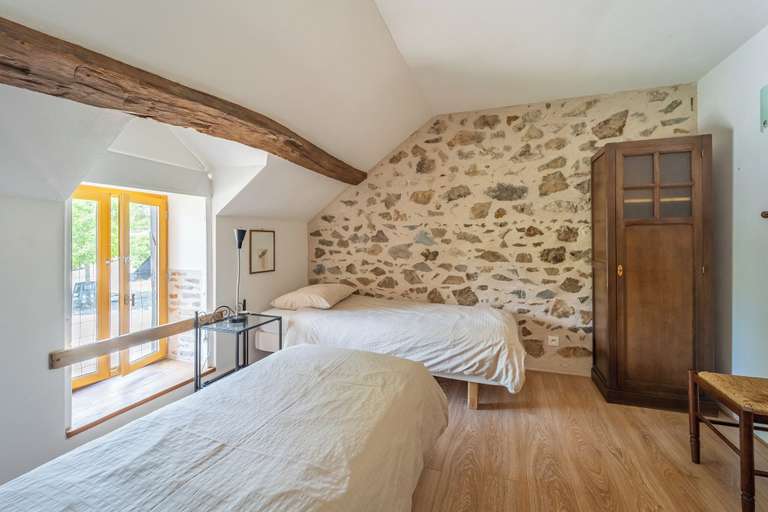Interior 3, La vallée des Elements, Nièvre
