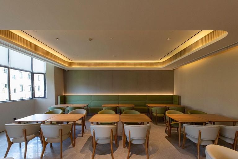 Food & Drinks 5, Ji Hotel Shanghai Hongqiao Maotai Road, Shanghai