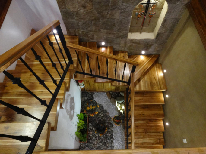 Others 3, Siena Hotel, Cuenca