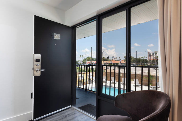Others 4, The Vietta Hotel, Osceola