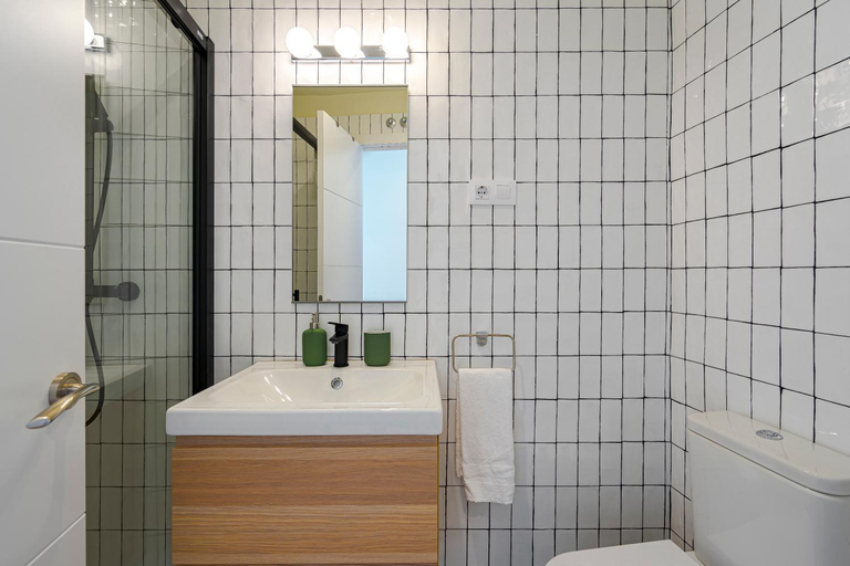 Bathroom 3, Madrid Sur Apartments by Olala Homes, Madrid