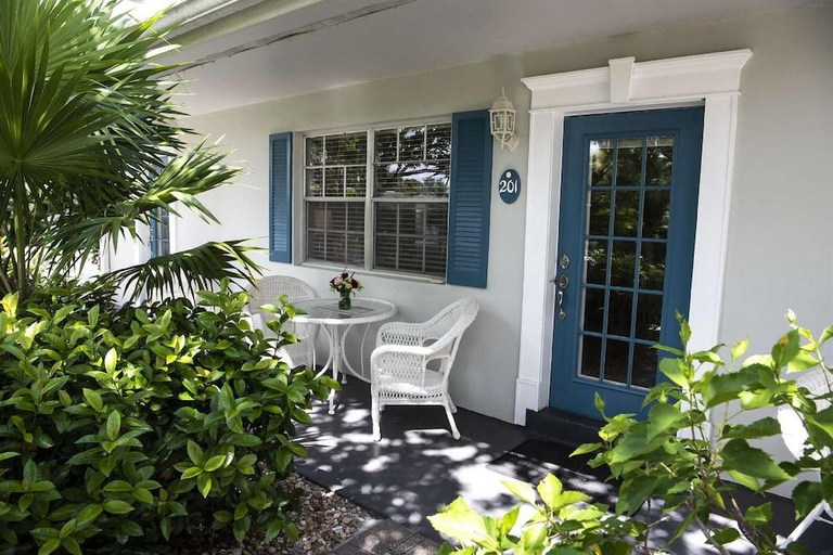 Others 5, Marco Island Lakeside Inn, Collier
