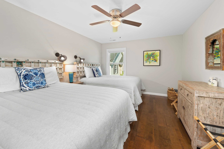 Bedroom 2, Cherry Blossom by Avantstay 6 Min to Downtown, Buncombe