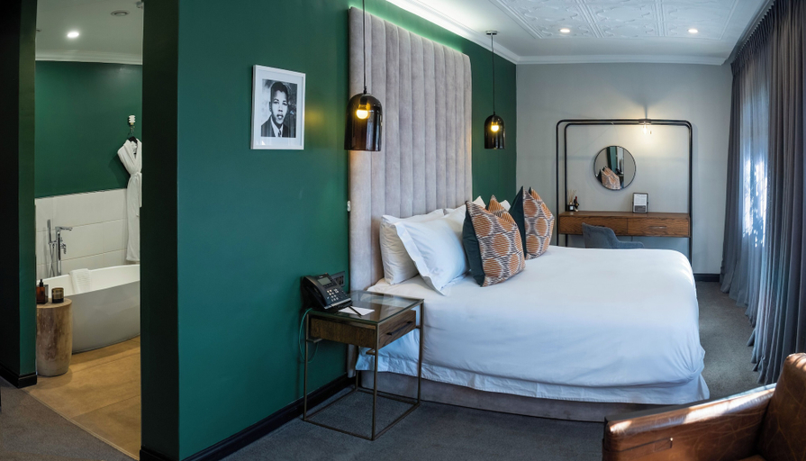 Bedroom 5, Sanctuary Mandela, City of Johannesburg
