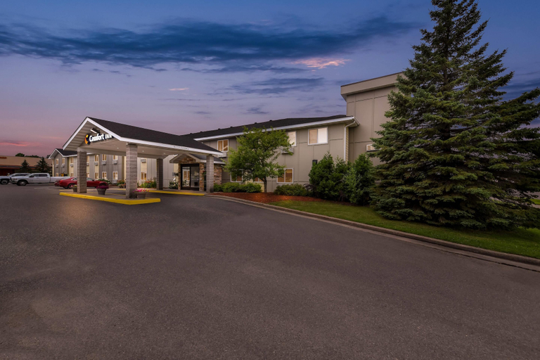 Exterior & Views 2, Comfort Inn Rhinelander, Oneida