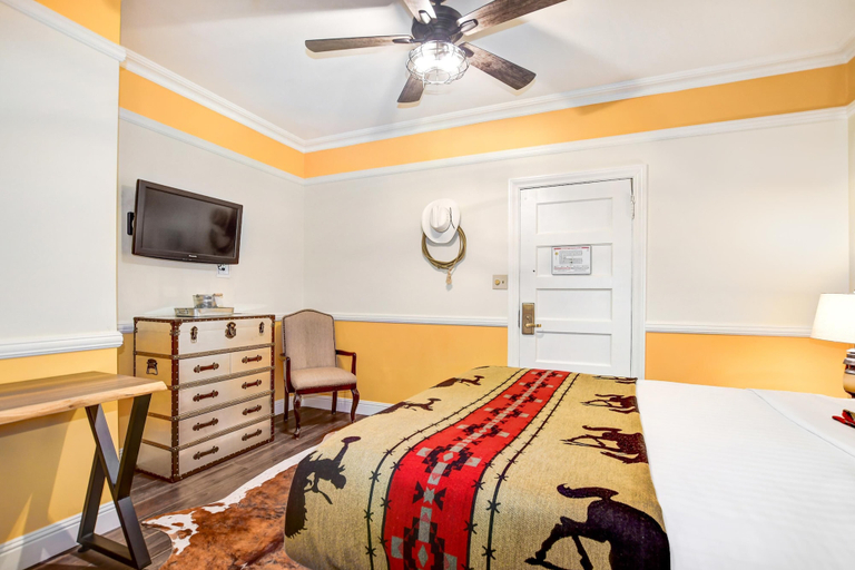 Bedroom 4, Hotel St. Michael, BW Premier Collection, Yavapai