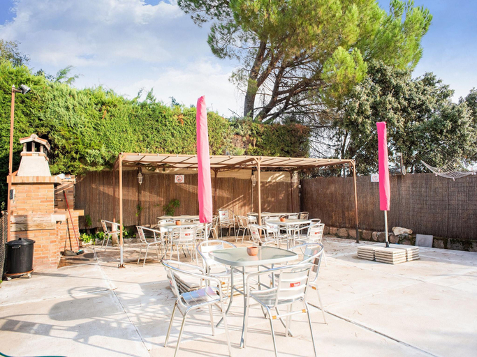 Food & Drinks, Flat in Galapagar with Spa and Mountain Views, Madrid