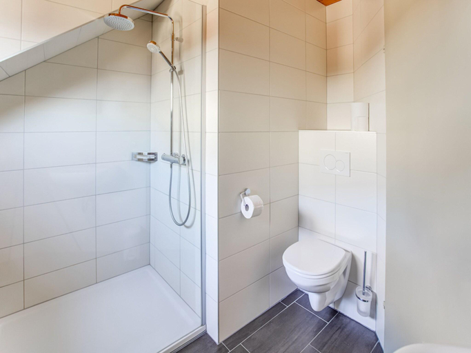 Bathroom 3, Holiday home in Obervellach near ski area, Spittal an der Drau