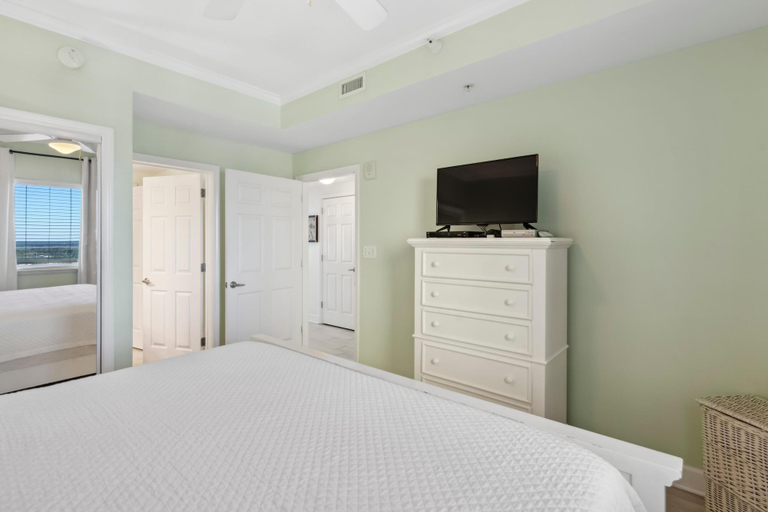 Bedroom 2, Sanibel 1805, Baldwin